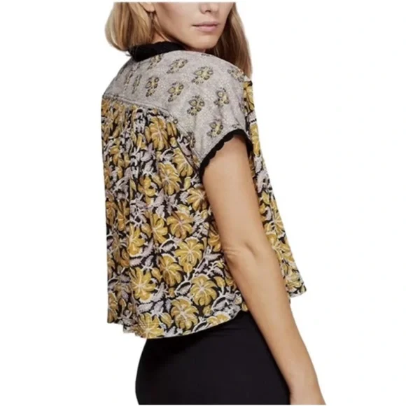 Free People Leilani Mixed-Print Floral Cropped Top - Picture 3 of 9